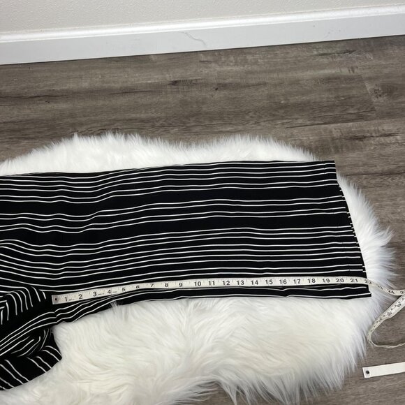 A New Day Black Striped Wide Leg Pull On Cropped High Waist Pants Womens XS - Picture 10 of 10